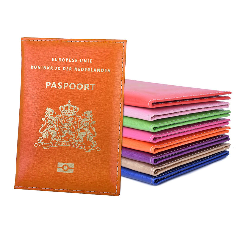 Women Bags Netherlands - Juste de passeport en cuir pour